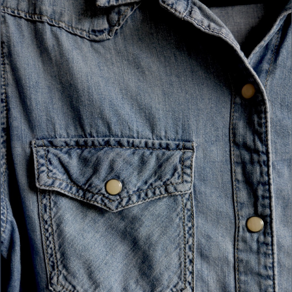 GAP denim long sleeve snap button shirt, size L